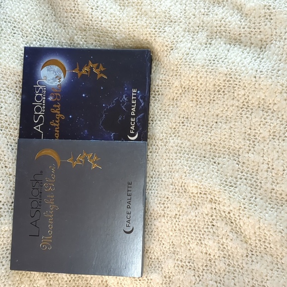 LASplash Cosmetics Moonlight Glow Face Palette in Moon, 2.8g x4 = 11.2 g… - Picture 8 of 10